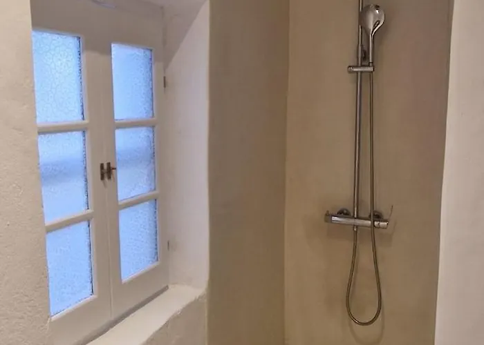 Dionysos Cave Villa With Plunge Pool Near Wineries Éxo Goniá