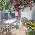 Dionysos Cave With Plunge Pool Near Wineries Éxo Goniá