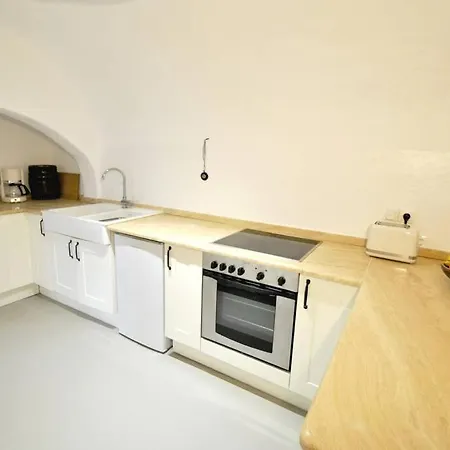 Cavern House Helios