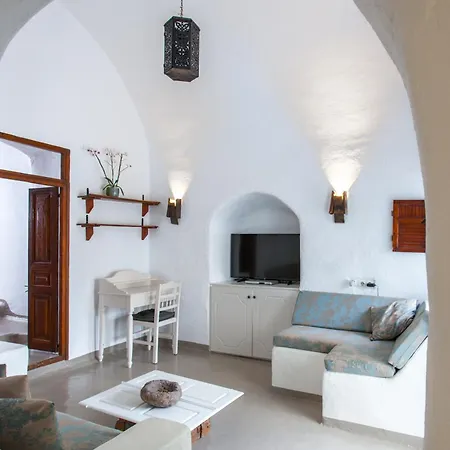 Cavern House Helios