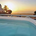 Dionysos Cave With Plunge Pool Near Wineries Éxo Goniá