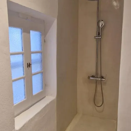 Cavern House Helios Éxo Goniá