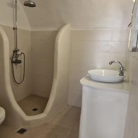 Villa Cavern House Helios *