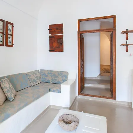 Cavern House Helios Villa